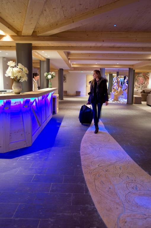 Cgh Residences & Spas Le Cristal De L'Alpe Alpe d'Huez Buitenkant foto