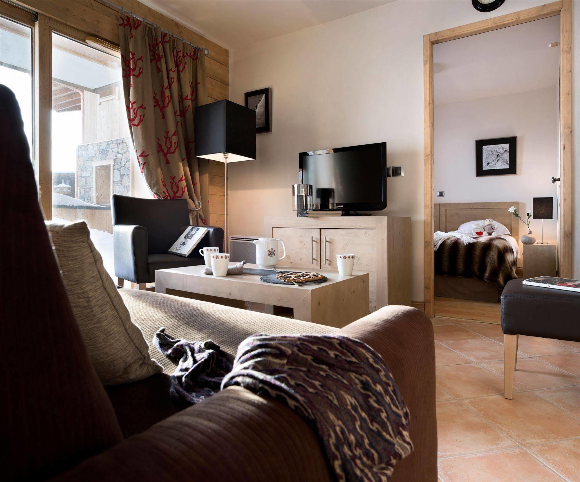 Cgh Residences & Spas Le Cristal De L'Alpe Alpe d'Huez Buitenkant foto