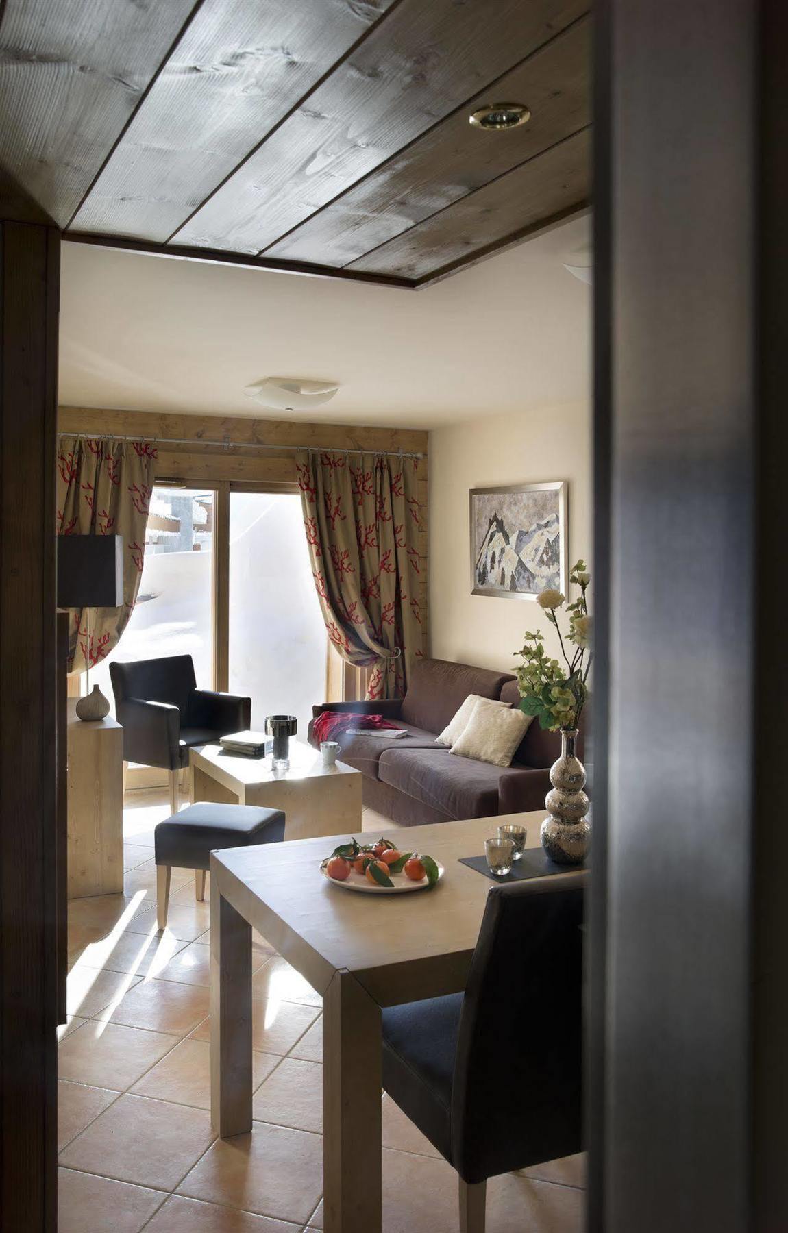 Cgh Residences & Spas Le Cristal De L'Alpe Alpe d'Huez Buitenkant foto